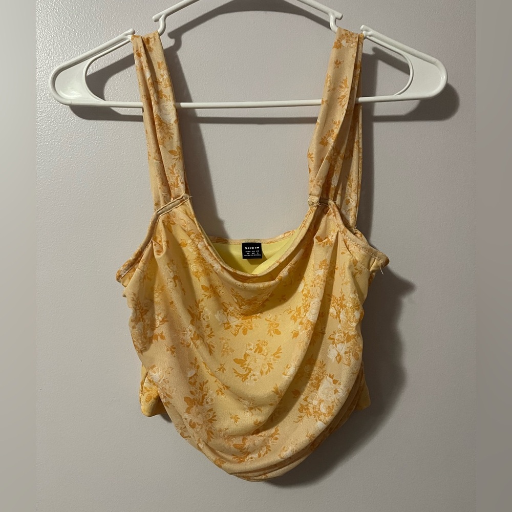 Women’s Yellow/White Floral cropped tank